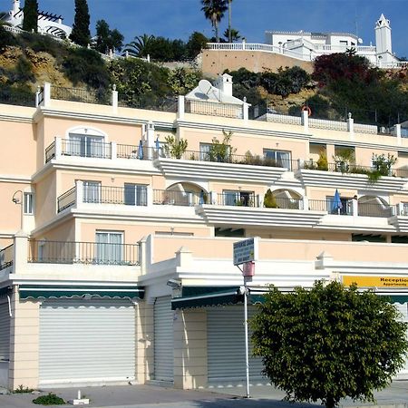 Apartamentos Hc Burriana Playa Nerja Luaran gambar