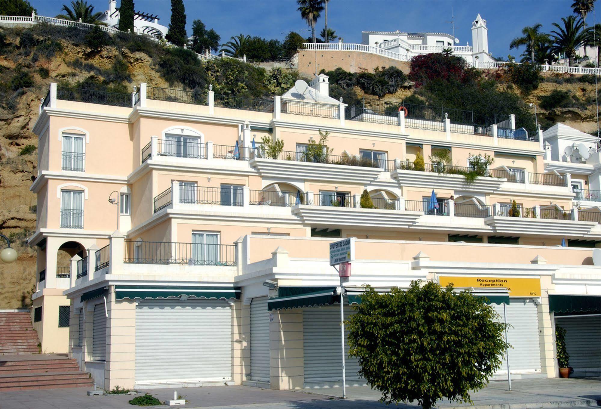 Apartamentos Hc Burriana Playa Nerja Luaran gambar
